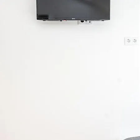 - Sabino De Sousa 1ª Andar - Penha De Franca *